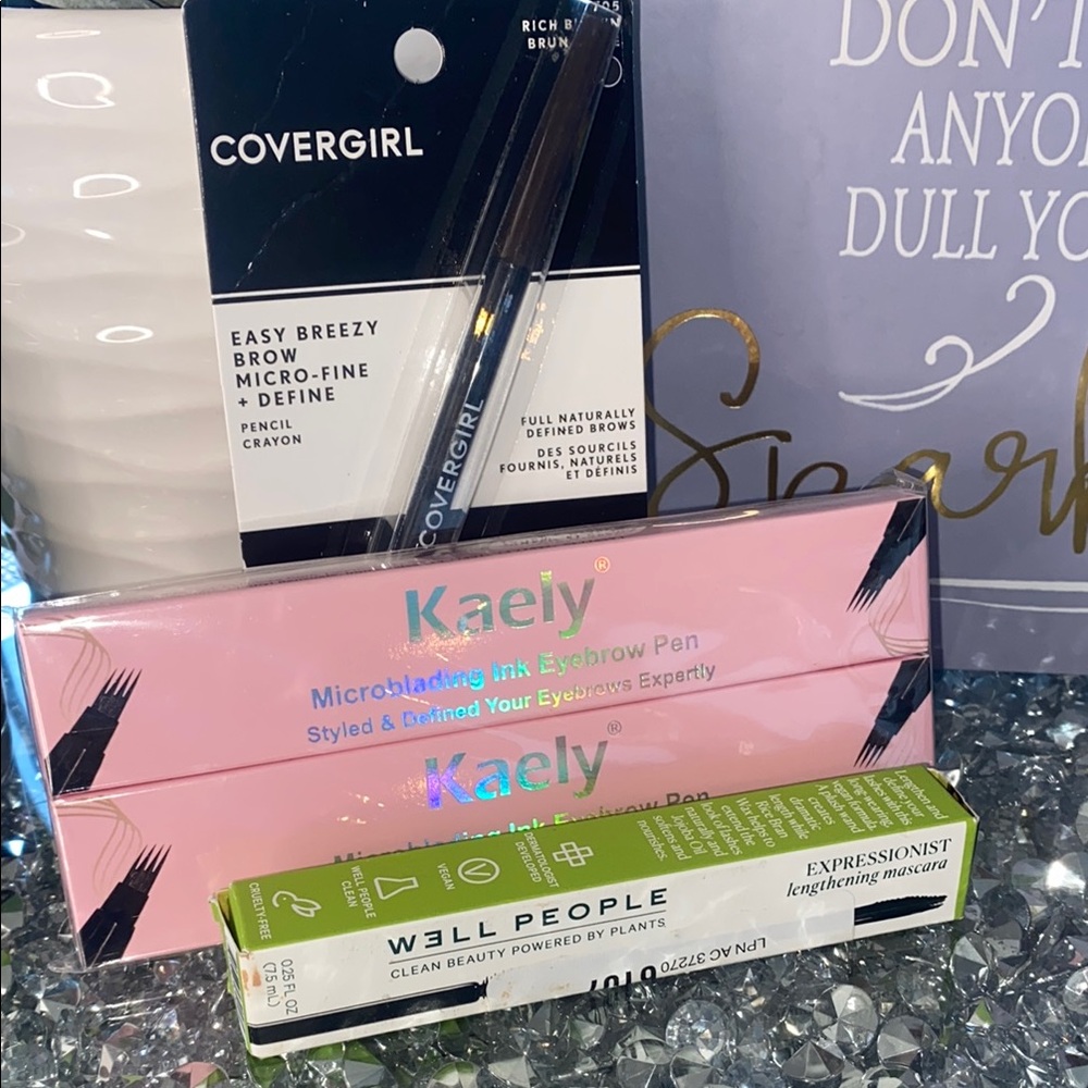 Covergirl Easy Breezy Brow Pencil - Rich Brown Microblading 🖋️